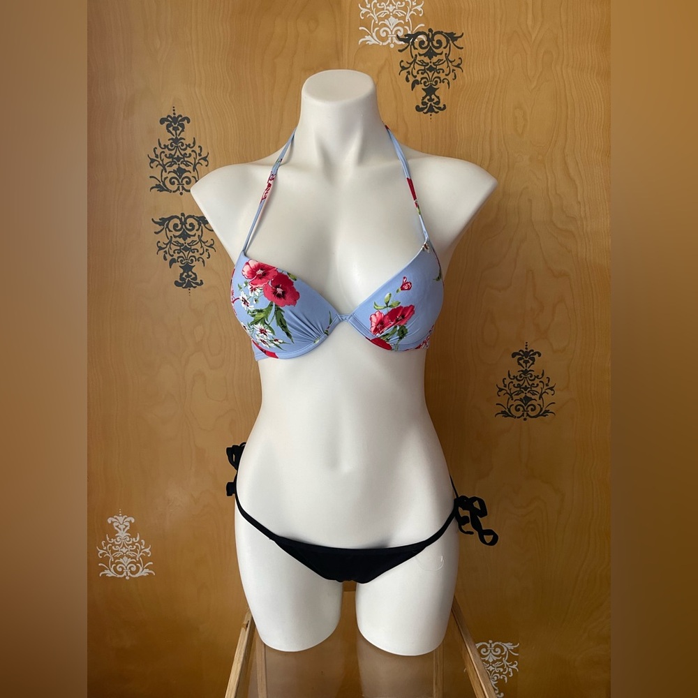 Vintage 2000s Y2K Bikini Floral Halter Top Underwire Black Bottoms Tie Sides S